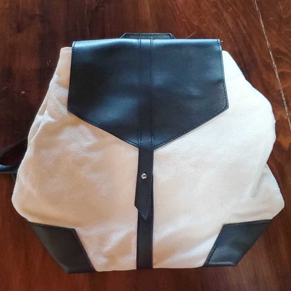 Deux Lux backpack